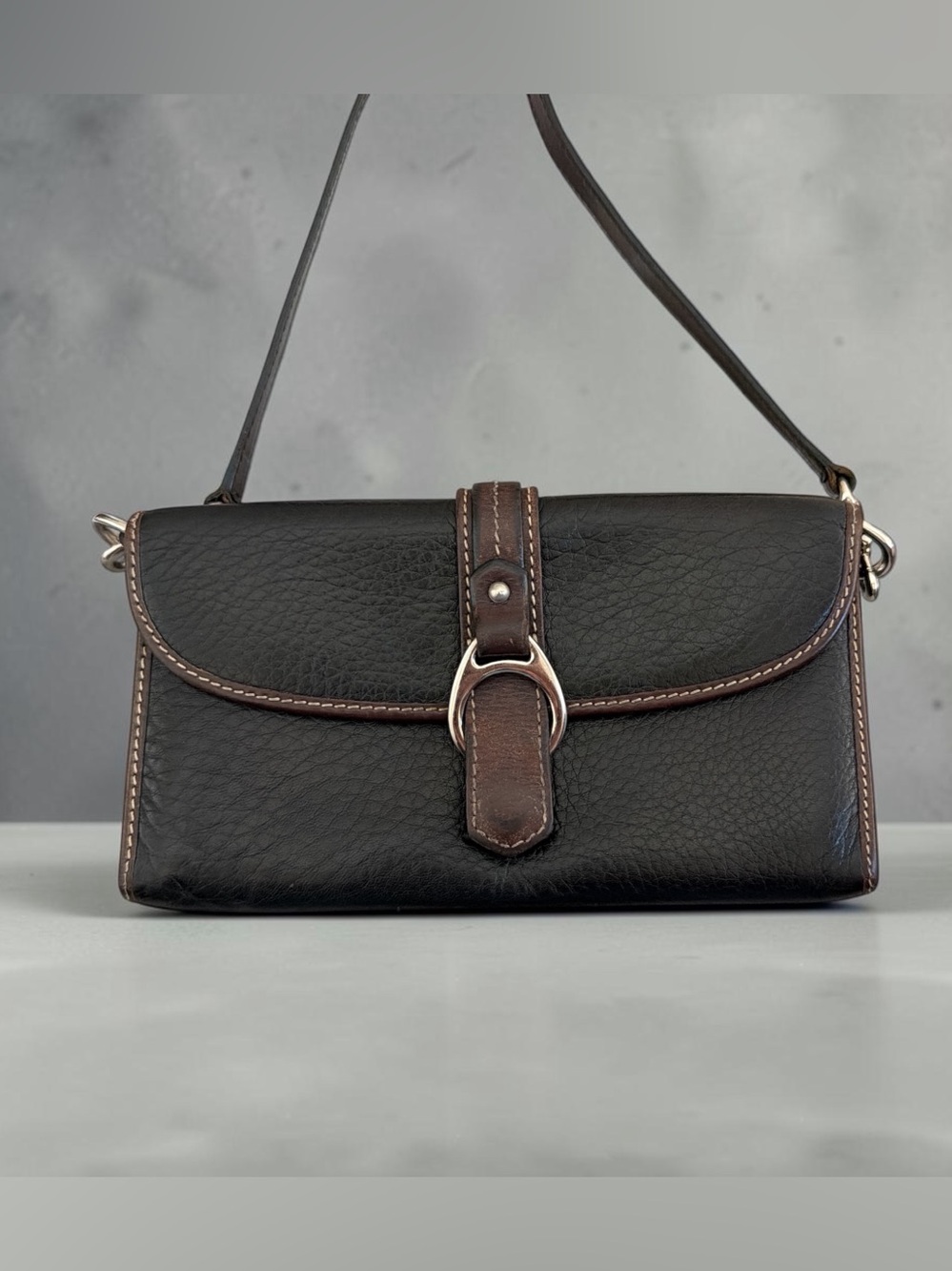 Dooney & Bourke Black Leather Shoulder Bag Brown Trim Classic Everyday Purse